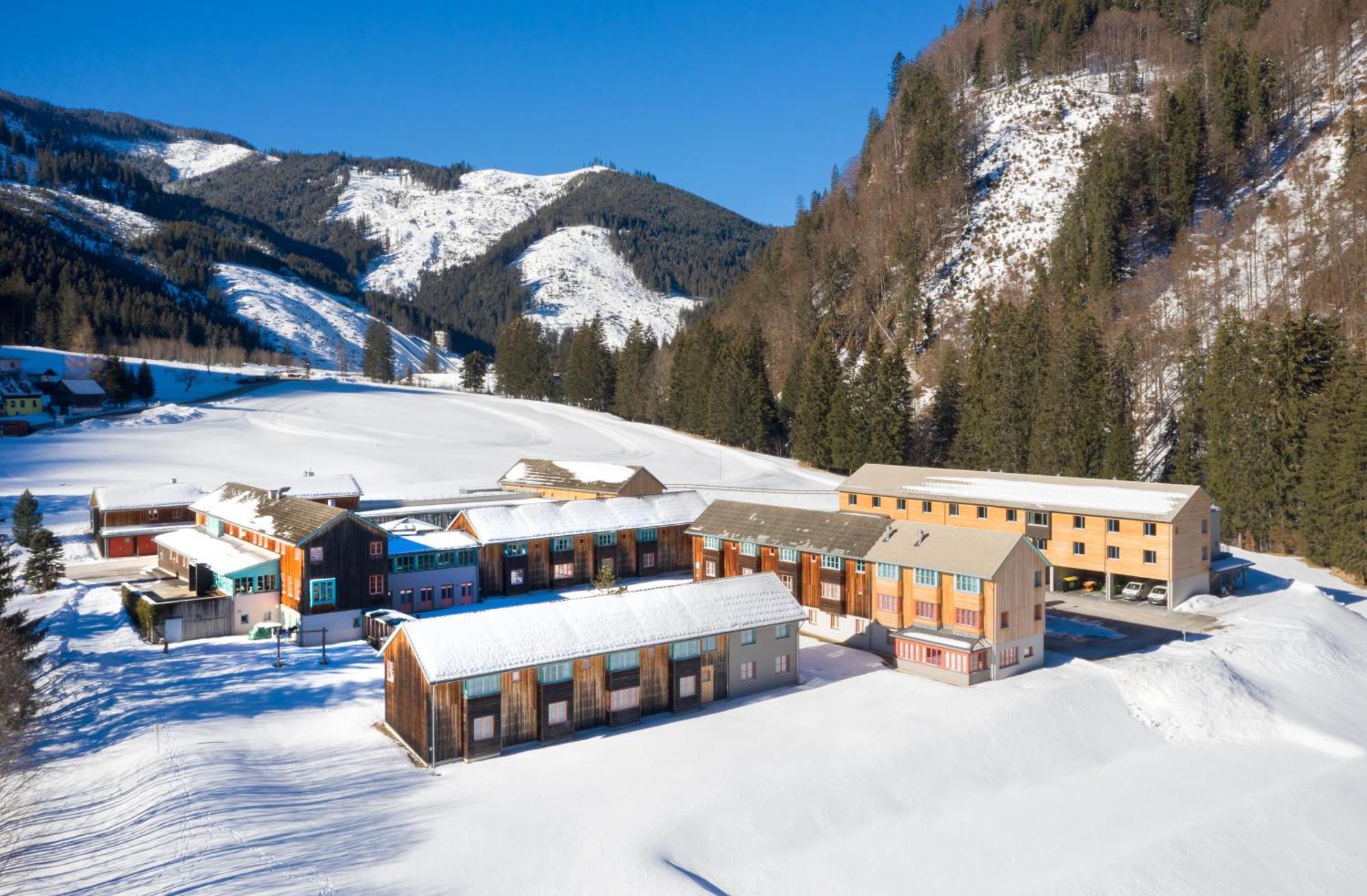 Jufa Hotel Eisenerzer Ramsau エクステリア 写真